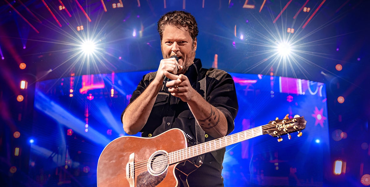 Blake Shelton Fiserv Forum